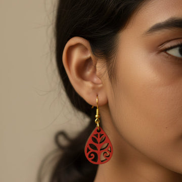 Wooden ear rings : Red